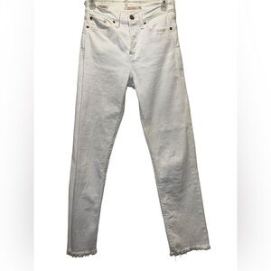 Levi’s Women’s 24 Premium Wedgie Straight Leg White Jeans